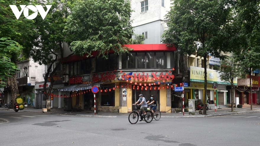 Hanoi and Ho Chi Minh City peaceful on national holiday