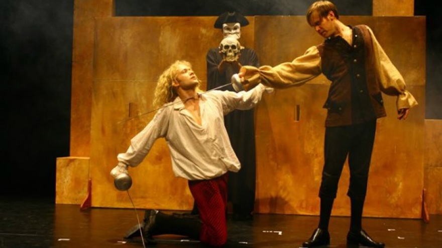 British theater to stage ‘Romeo and Juliet’