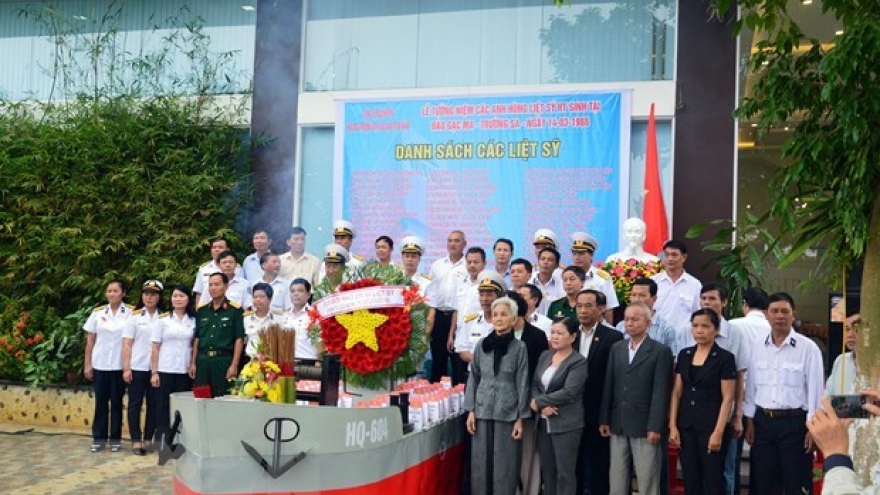 Ceremony commemorates fallen soldiers in Gac Ma battle