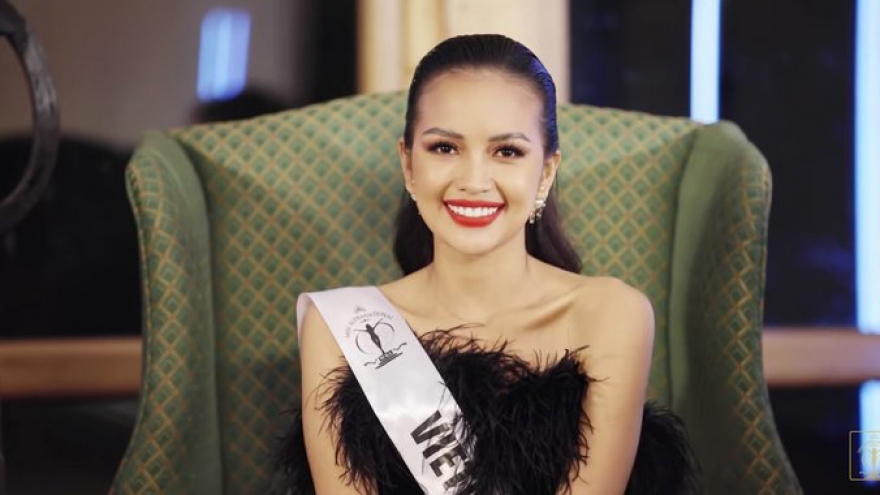 Ngoc Chau wins first round of SupraChat segment at Miss Supranational 2019
