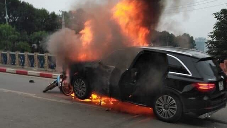 In photos: One killed in vehicle fire after road traffic accident 