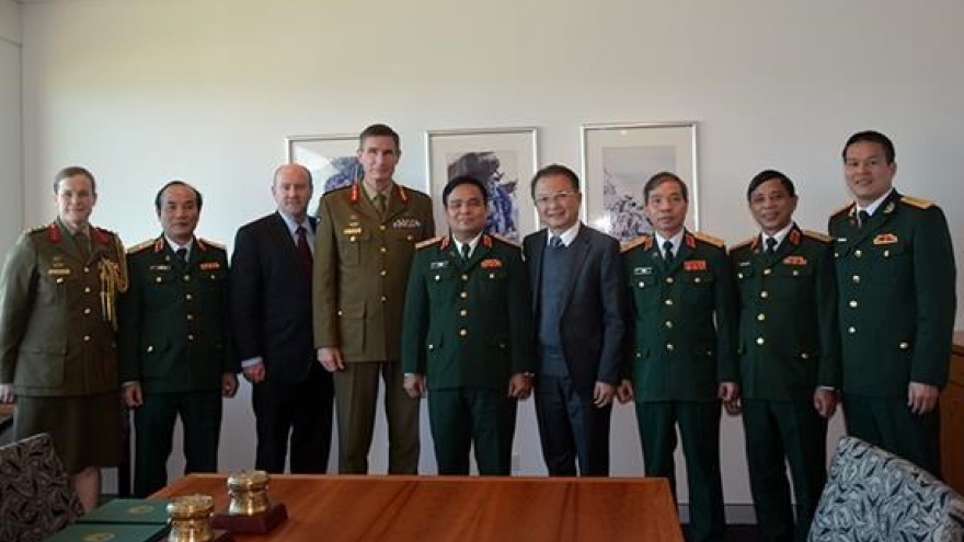 Vietnam, Australia step up defence cooperation