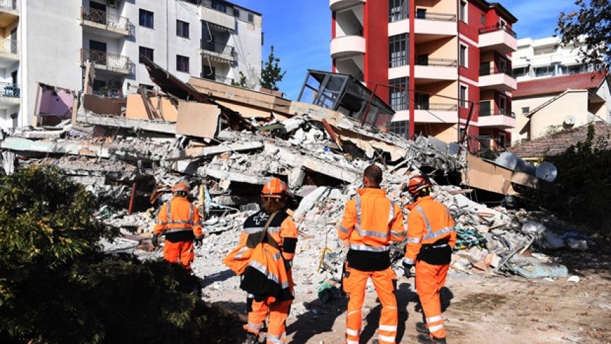 Party, State leader extends condolences to Albania over earthquake losses