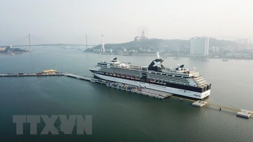 Ha Long city welcomes 7.9 million visitors in nine months