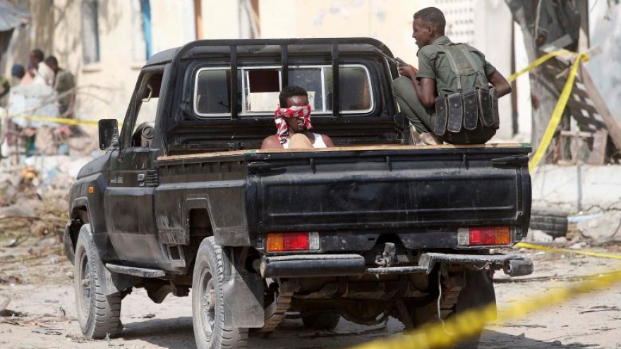 Suicide bomb kills at least 29 at Somalia's main port: police