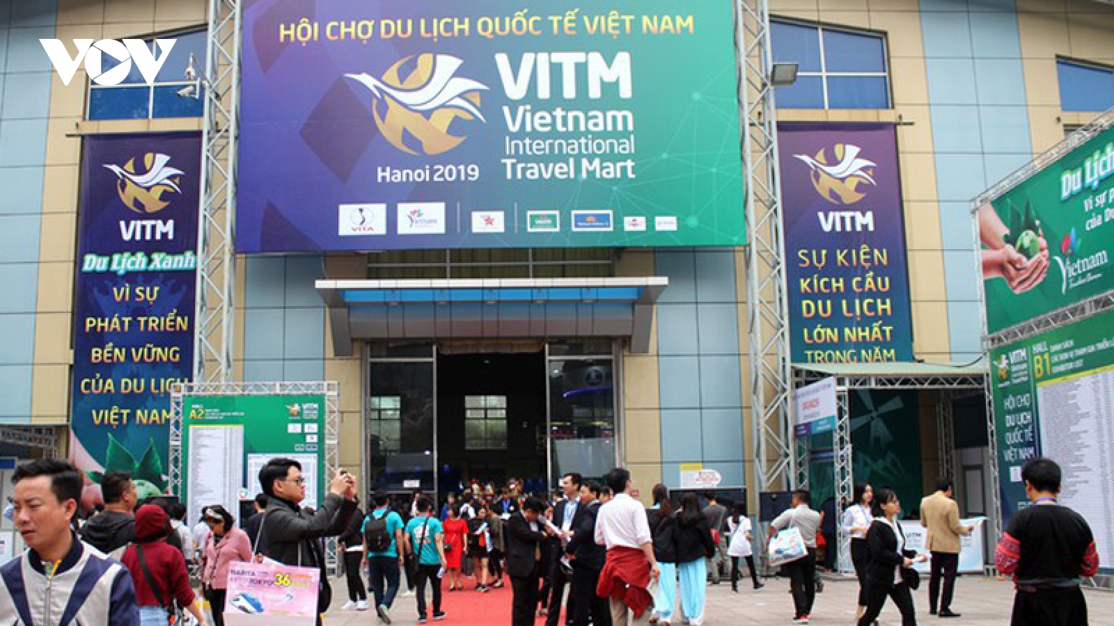 VITM 2020 promotes IT application in tourism services