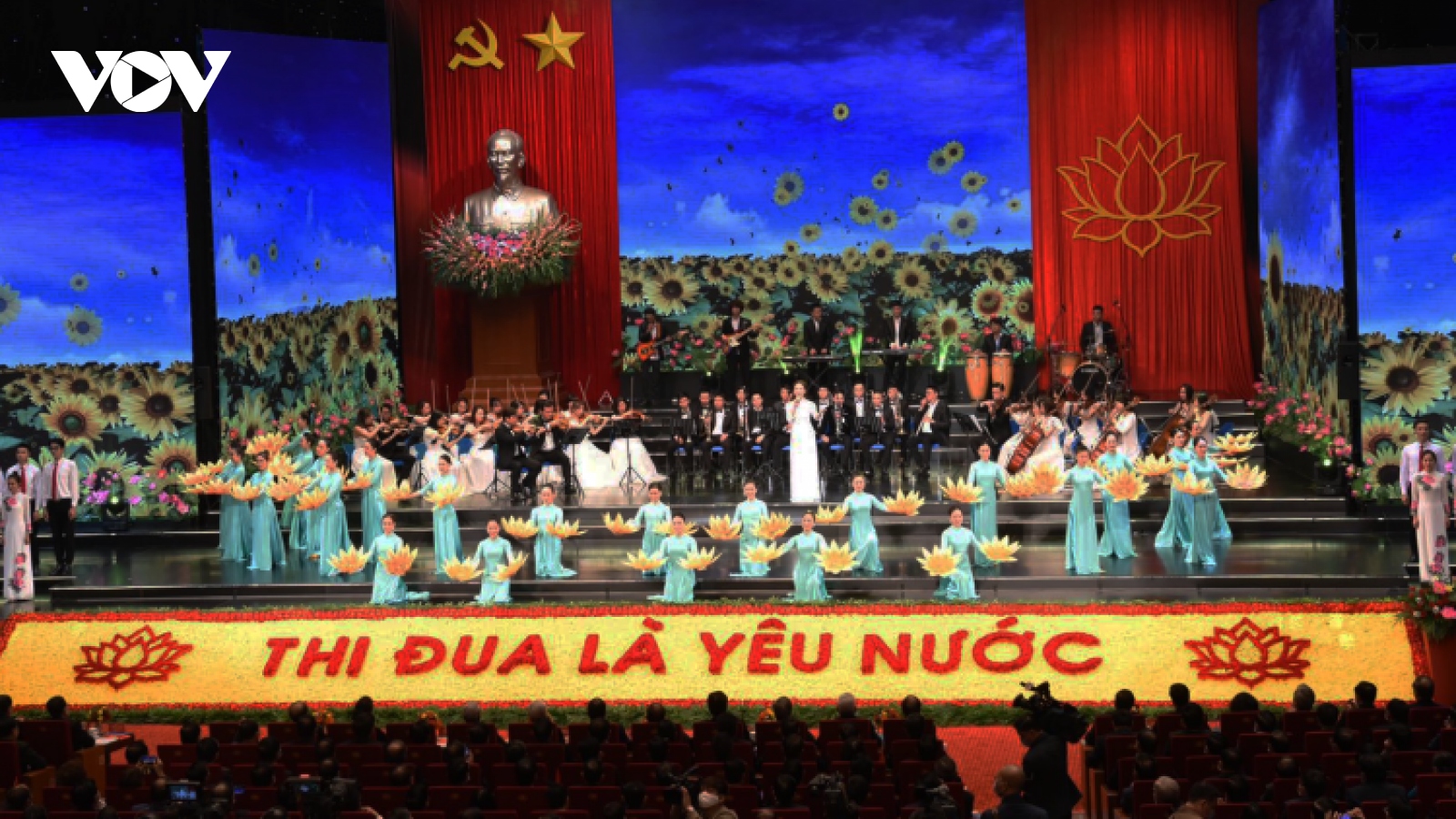 National Patriotic Emulation Congress opens in Hanoi