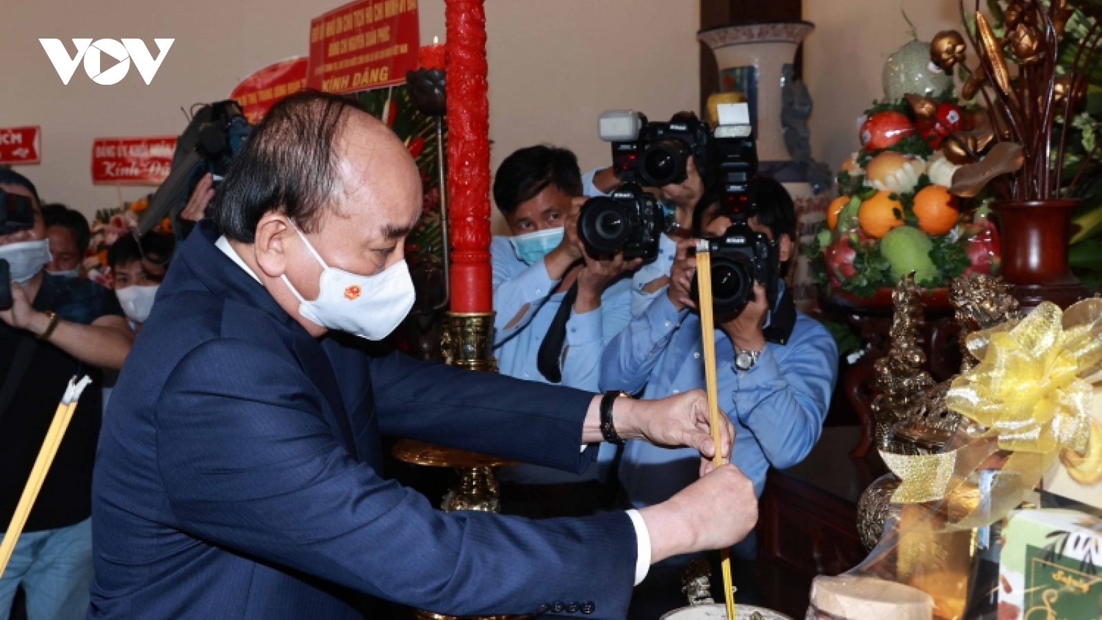 Diverse activities mark 131st birth anniversary of President Ho Chi Minh