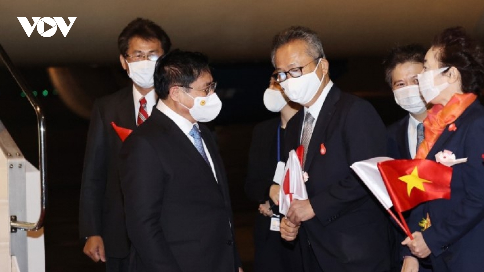 PM Chinh arrives in Tokyo for official visit to Japan