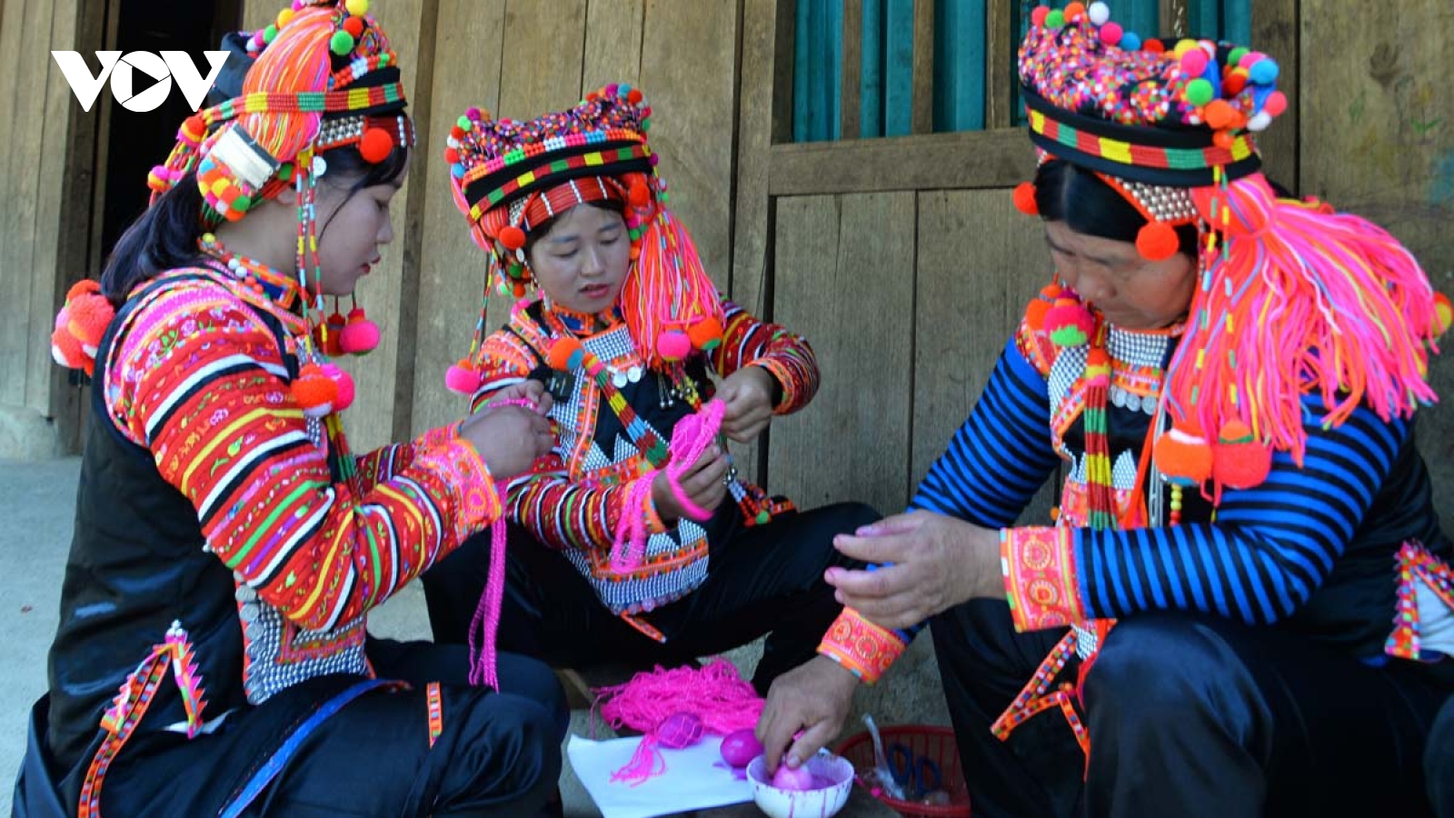 Unique ritual to pray for good luck of Ha Nhi ethnic people