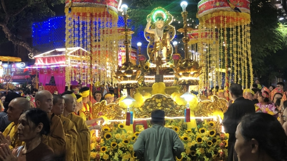 Buddhists solemnly celebrate Lord Buddha’s 2568th birthday in Hanoi