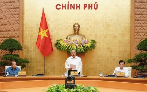 PM Phuc orders drastic countermeasures amid peak of COVID-19 wave