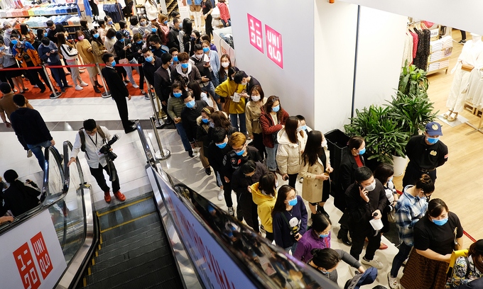 Uniqlo to launch two more outlets in Hanoi