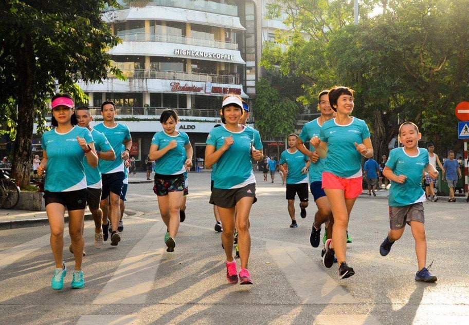 1,000 athletes join charity run to fight against heart disease