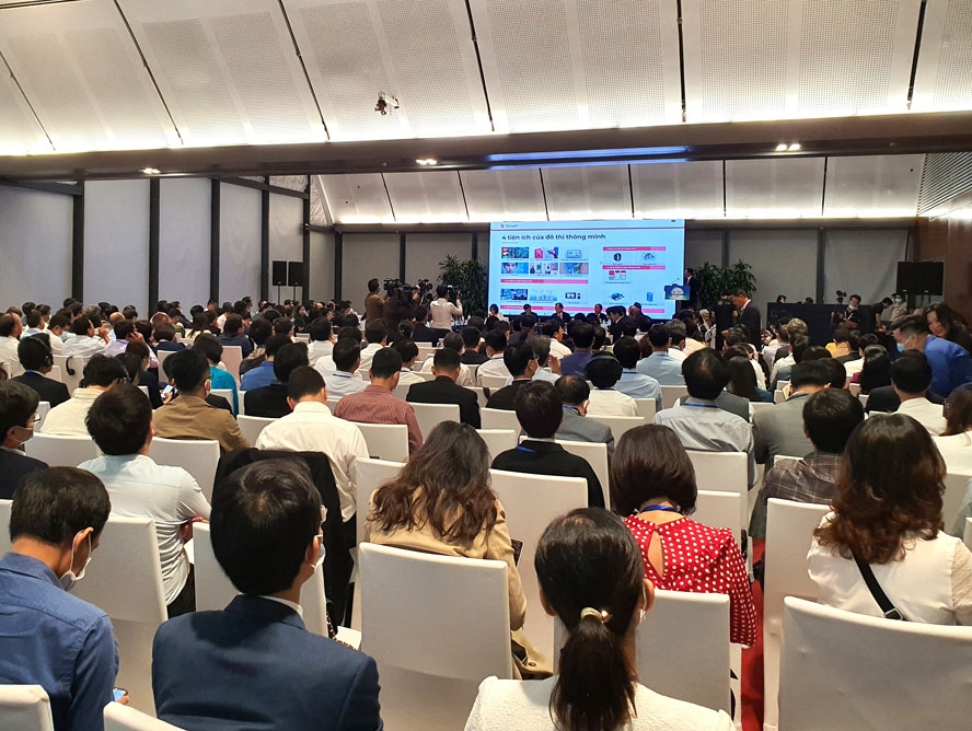Hanoi hosts ASEAN Smart Cities Network High-Level Forum 2020