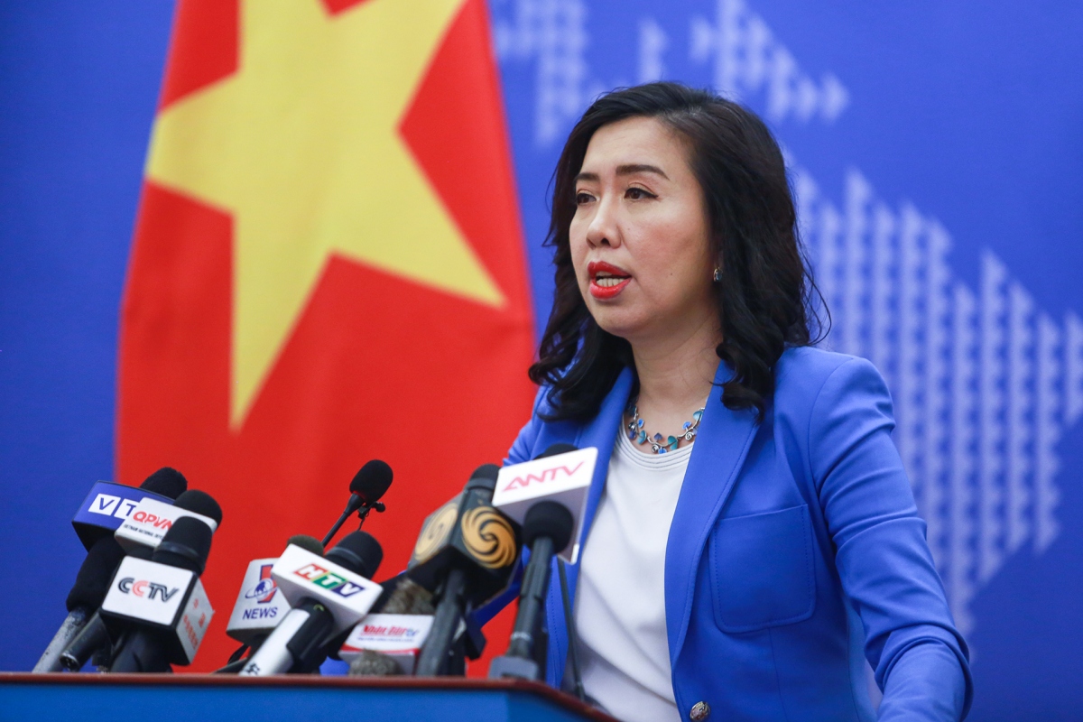 Vietnam opposes Chinese businesses operating on Paracel, Spratly islands