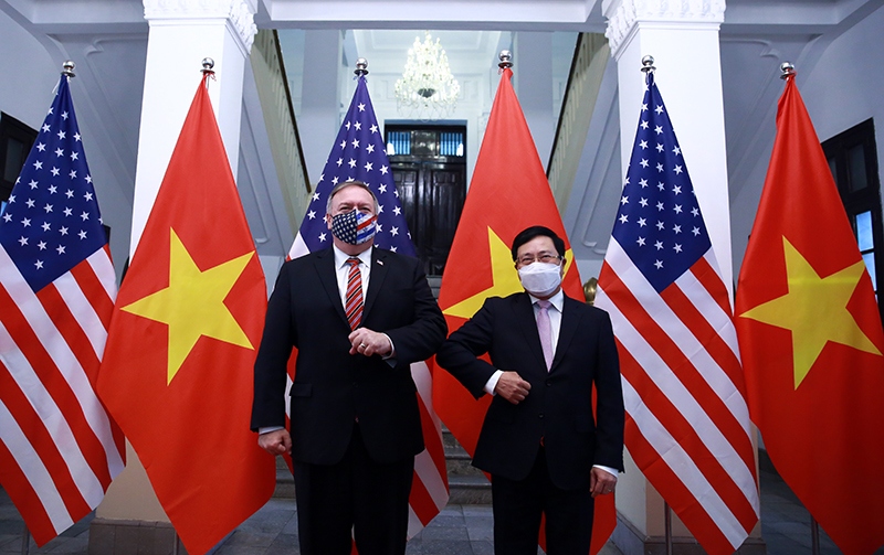 US Secretary Pompeo welcomed in Hanoi