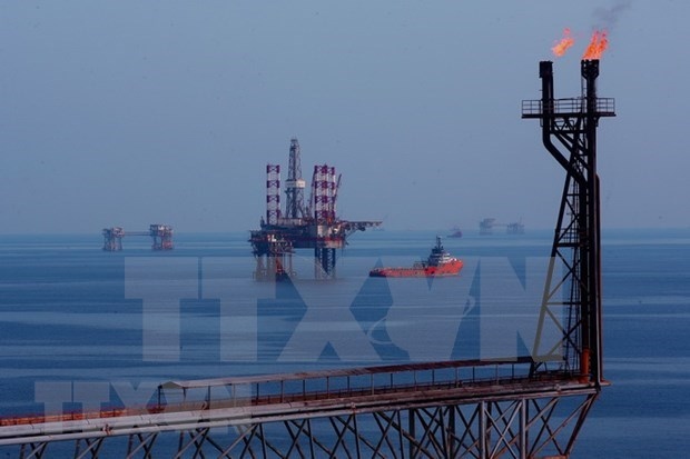 Vietsovpetro surpasses oil and gas production targets