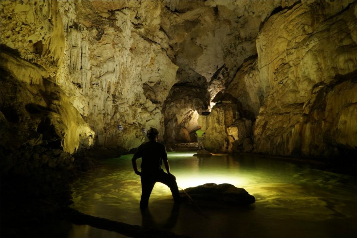 British cave experts invited to design cave tours in Thai Nguyen province