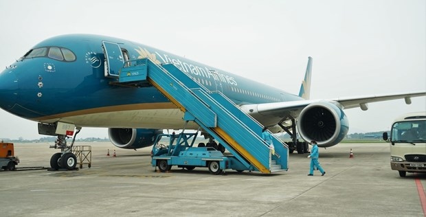 Vietnam Airlines provides free transport of medical personnel for Bac Ninh, Bac Giang
