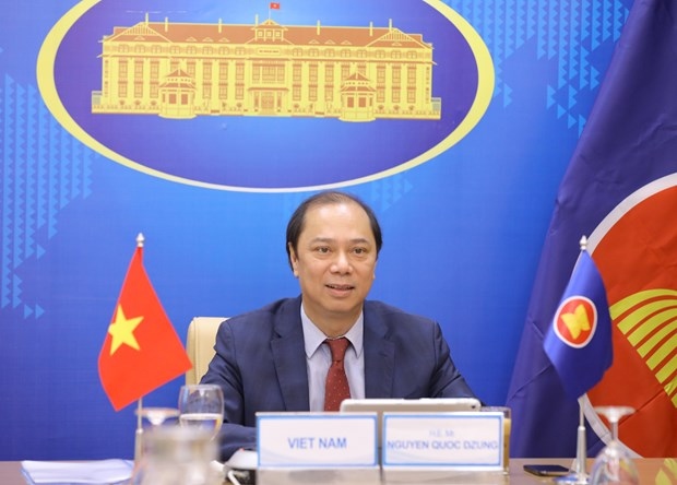 Vietnam underlines cooperation to fight COVID-19, promote recovery as top priority