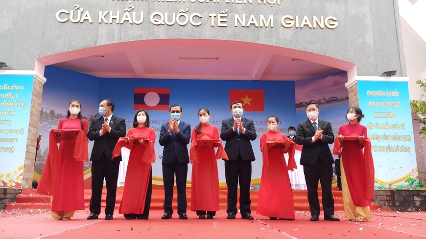 Border gate pair of Vietnam and Laos inaugurated