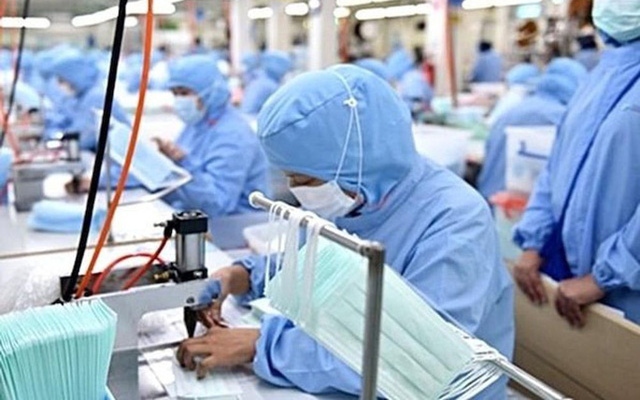 Vietnam exports over 290 million medical masks abroad