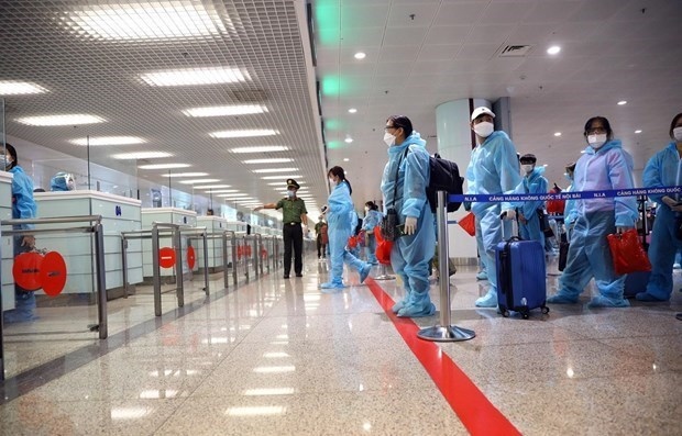 HCM City facilitates international air ticket holders’ travel to airport