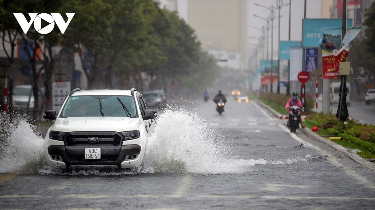 Central localities endure heavy rains following Conson weakening into tropical depression