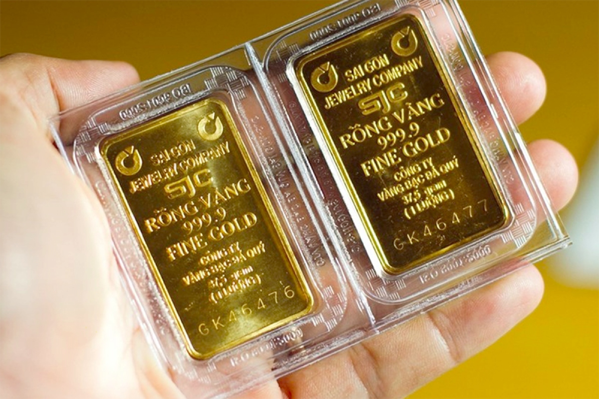 Domestic gold prices hit new peak by exceeding VND62 million/tael