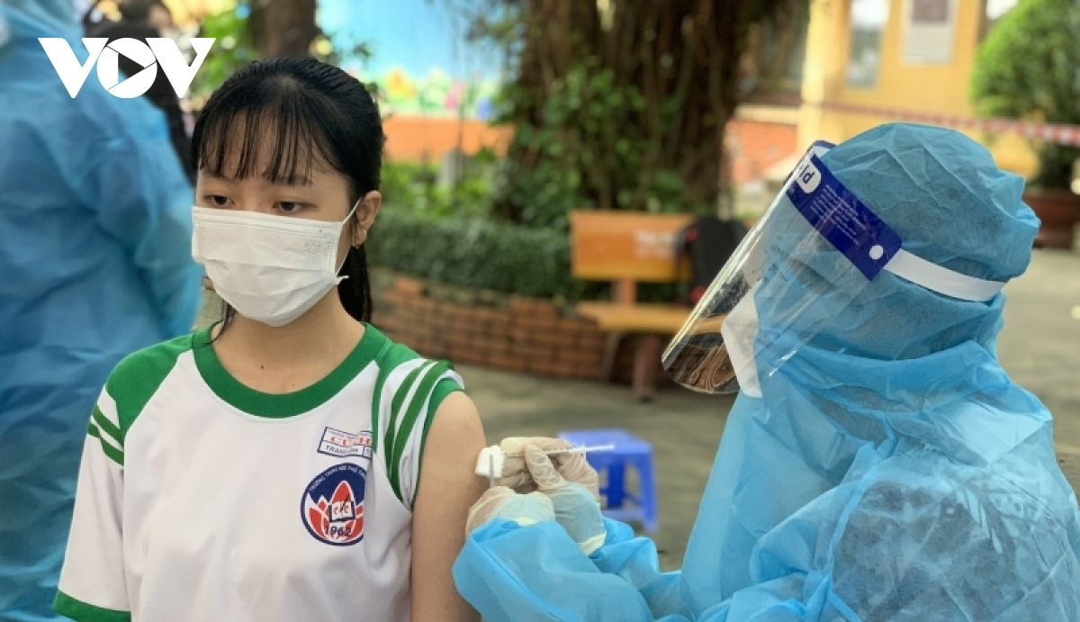 Hanoi capital to vaccinate children against COVID-19 soon