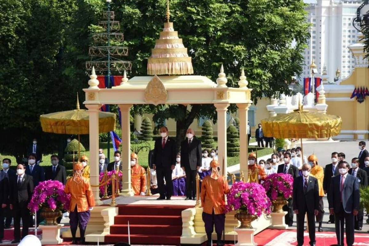State President Phuc warmly welcomed in Phnom Penh