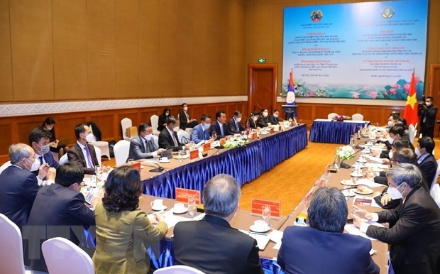 Vietnam, Laos see opportunities for agro-forestry cooperation: Minister