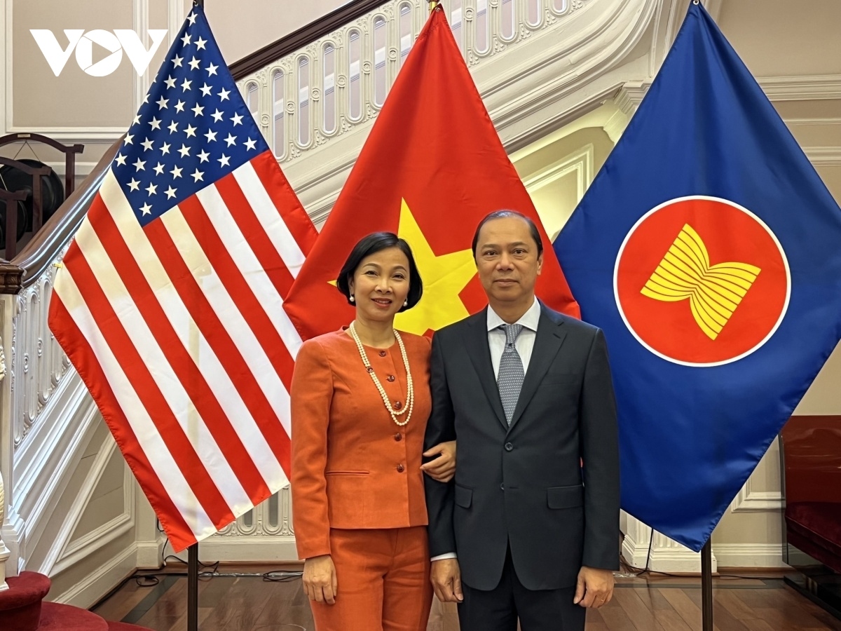Ambassador Nguyen Quoc Dung starts his term of office in US