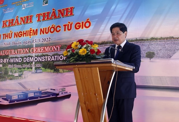 Water-by-wind demonstration model unveiled in Ninh Thuan