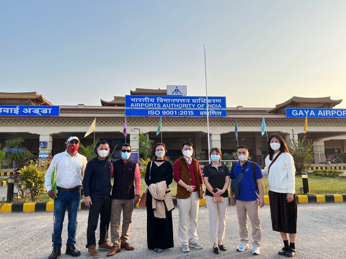 First charter flight brings Vietnamese tourists to Gaya