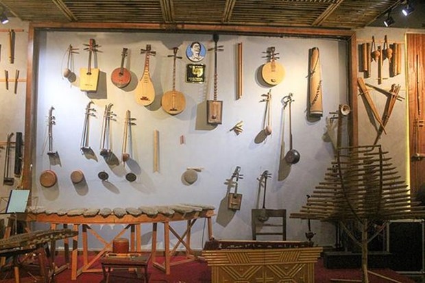 Exhibition introduces traditional musical instruments of Vietnam's ethnic groups