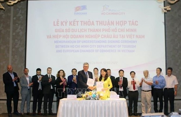 HCM City shakes hands with EuroCham, VIAGS to promote tourism development