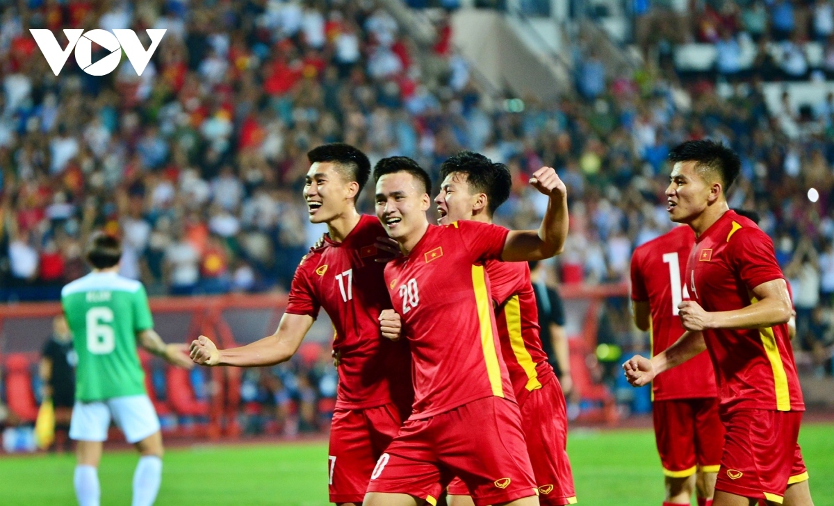 Impressive Vietnam U23s in stellar win against U23 Indonesia at SEA Games 31