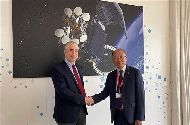 Vietnam keen on satellite, hydrographic cooperation: ambassador