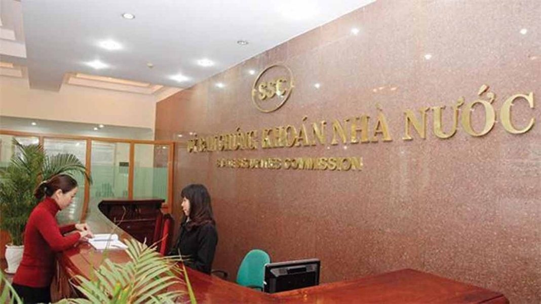 Senior official at State Securities Commission detained