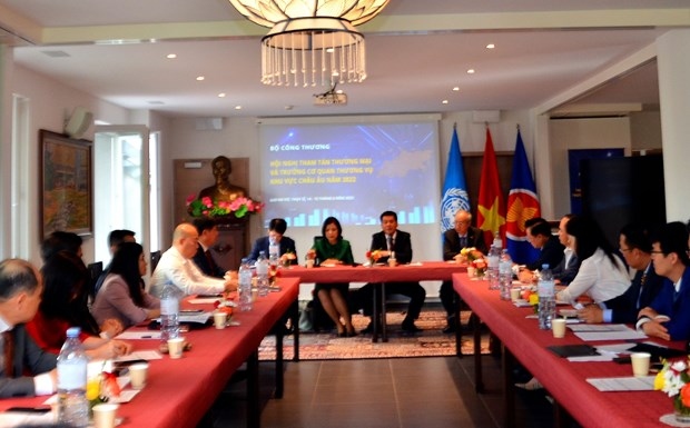 Meeting of Vietnamese trade counsellors aims to boost exports to Europe