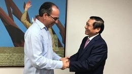 Vietnam, Cuba bolster cooperation in ideological work