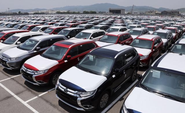 Car imports hit eight-month record high