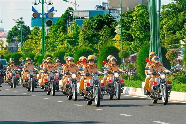 PM calls for enhanced traffic safety during National Day holidays