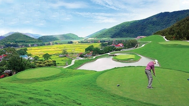 Hanoi Golf Tourism Week to attract visitors from regional countries