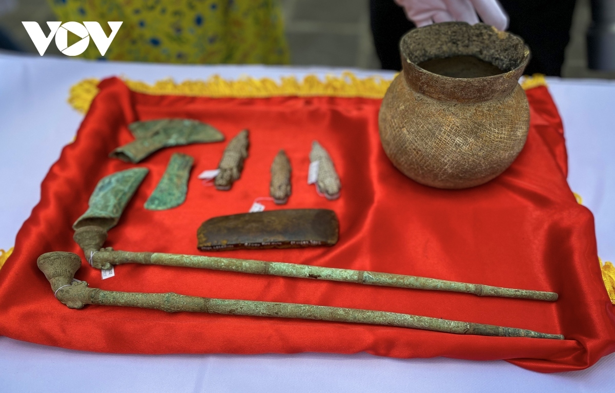 10 artifacts returned to Vietnam from the US