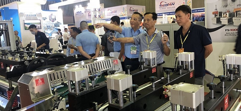 International plastics and rubber expo opens in HCM City