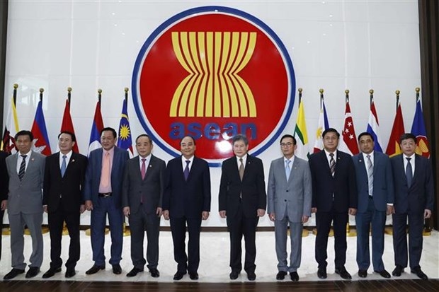 Vietnam greatly values ties with ASEAN: President Phuc