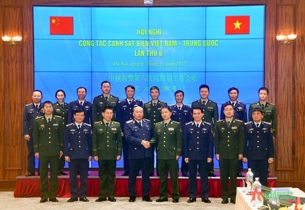 Vietnamese, Chinese coast guards augment cooperation in maritime law enforcement
